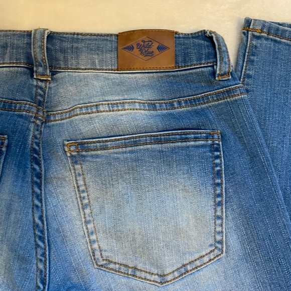 Jeans - Picture 4 of 4